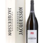 0083714_nv-jacquesson-extra-brut-cuvee-745-pre-arrival_600